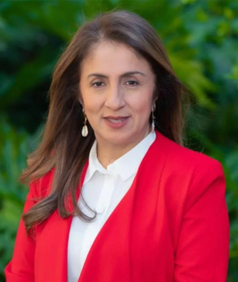 Alma López
